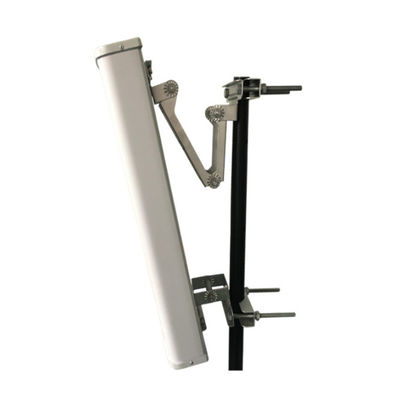 2.4G 5.8G GPS L1 L2 L5를 보호하는 고전력 RF를 위한 반대 UAV 인터셉터